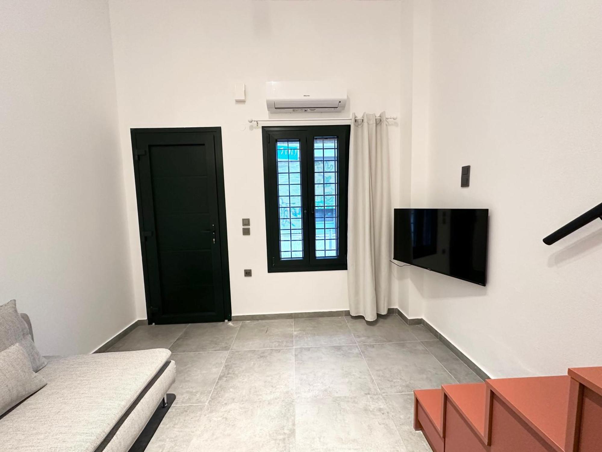 Loft Escape * Ioannina