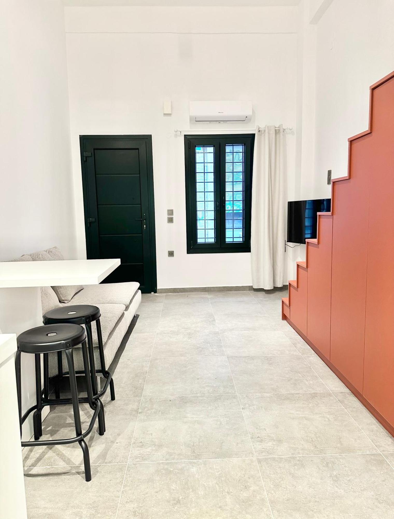 Loft Escape * Ioannina